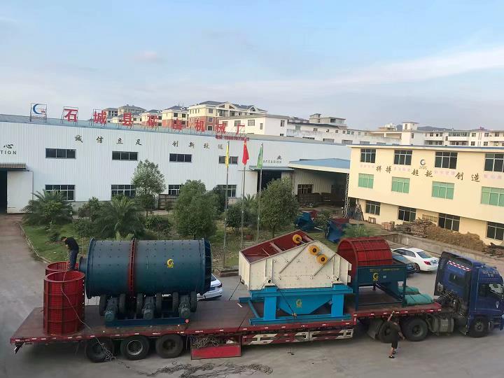 trommel scrubber and vibrating screen plant for diamond mineral washing (12).jpg