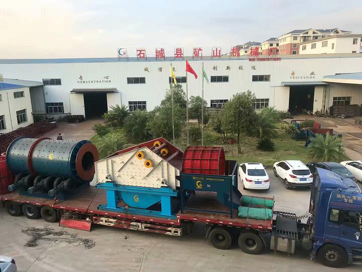 trommel scrubber and vibrating screen plant for diamond mineral washing (13).jpg